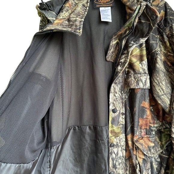 Camo Oversized Yukon Gear Tech Jacket - Picture 5 of 6